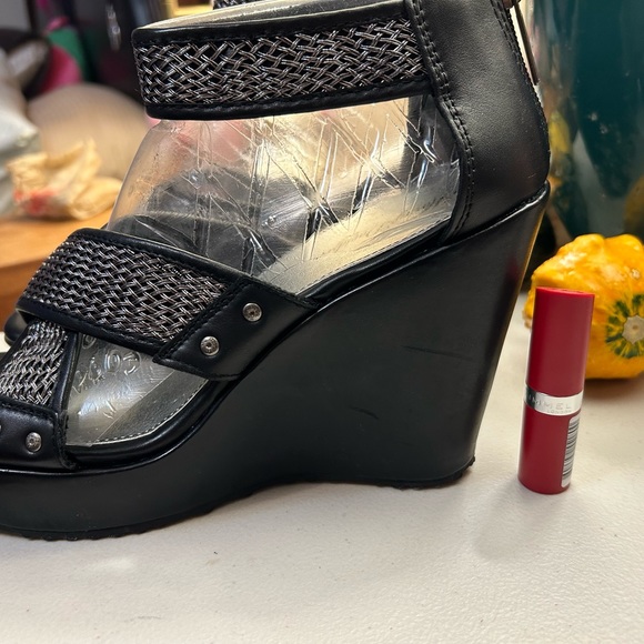 NWT Harley Davidson women’s platform sandals. - Picture 7 of 12